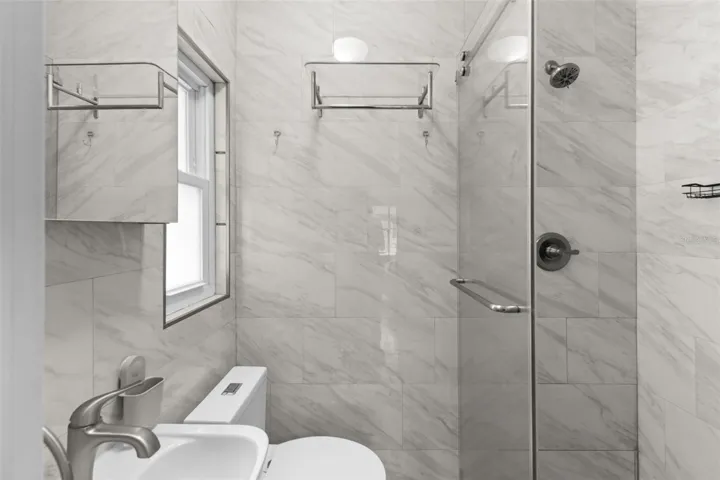 Primary En Suite Bathroom