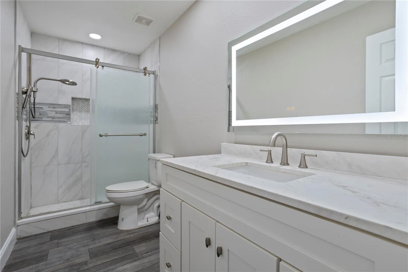 Secondary Bath
