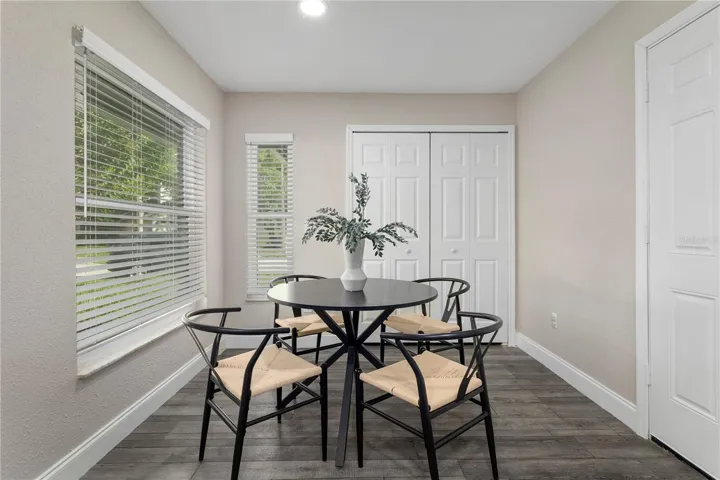 Breakfast Nook