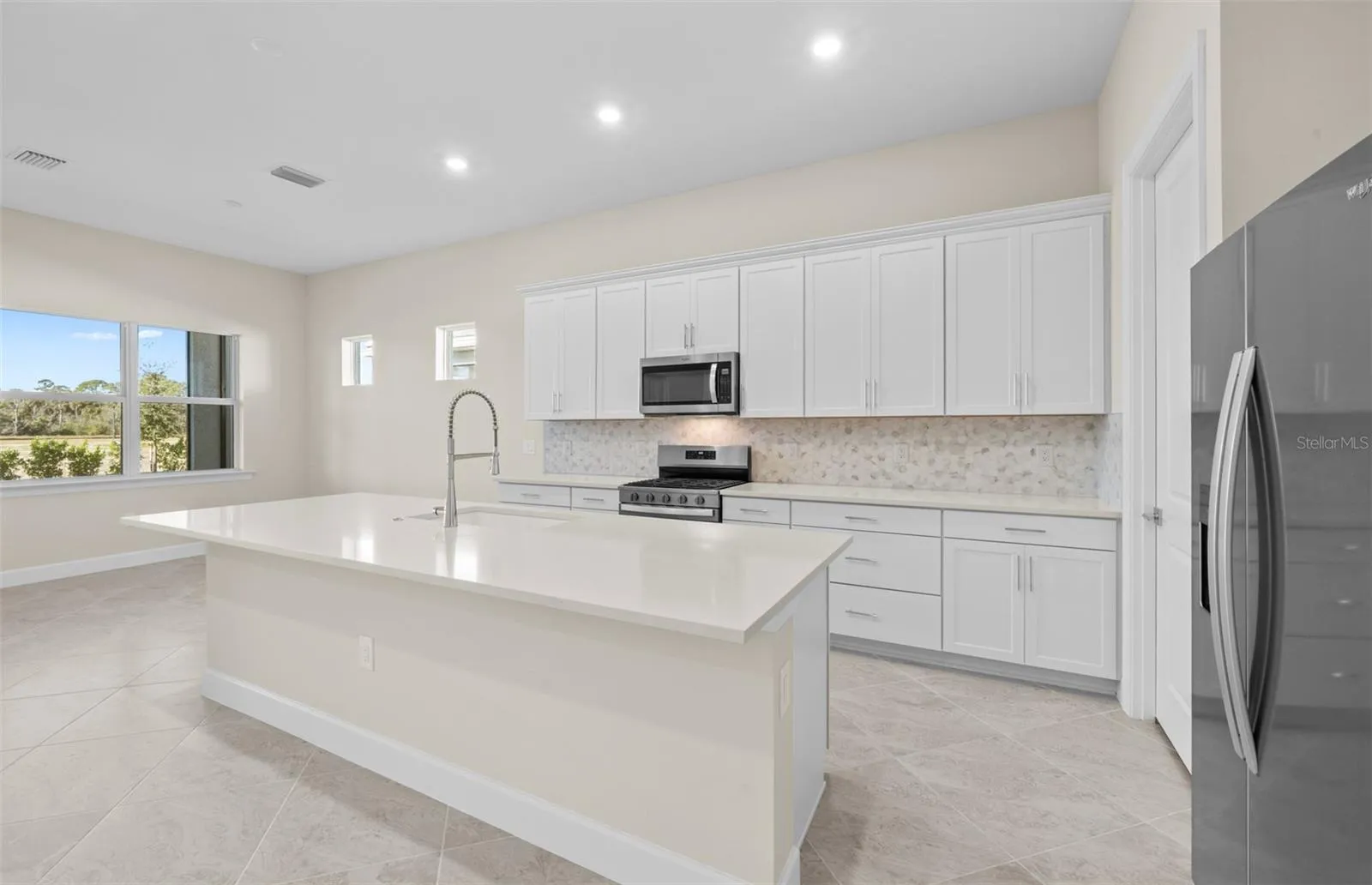 Prestige floorplan, homes may vary.