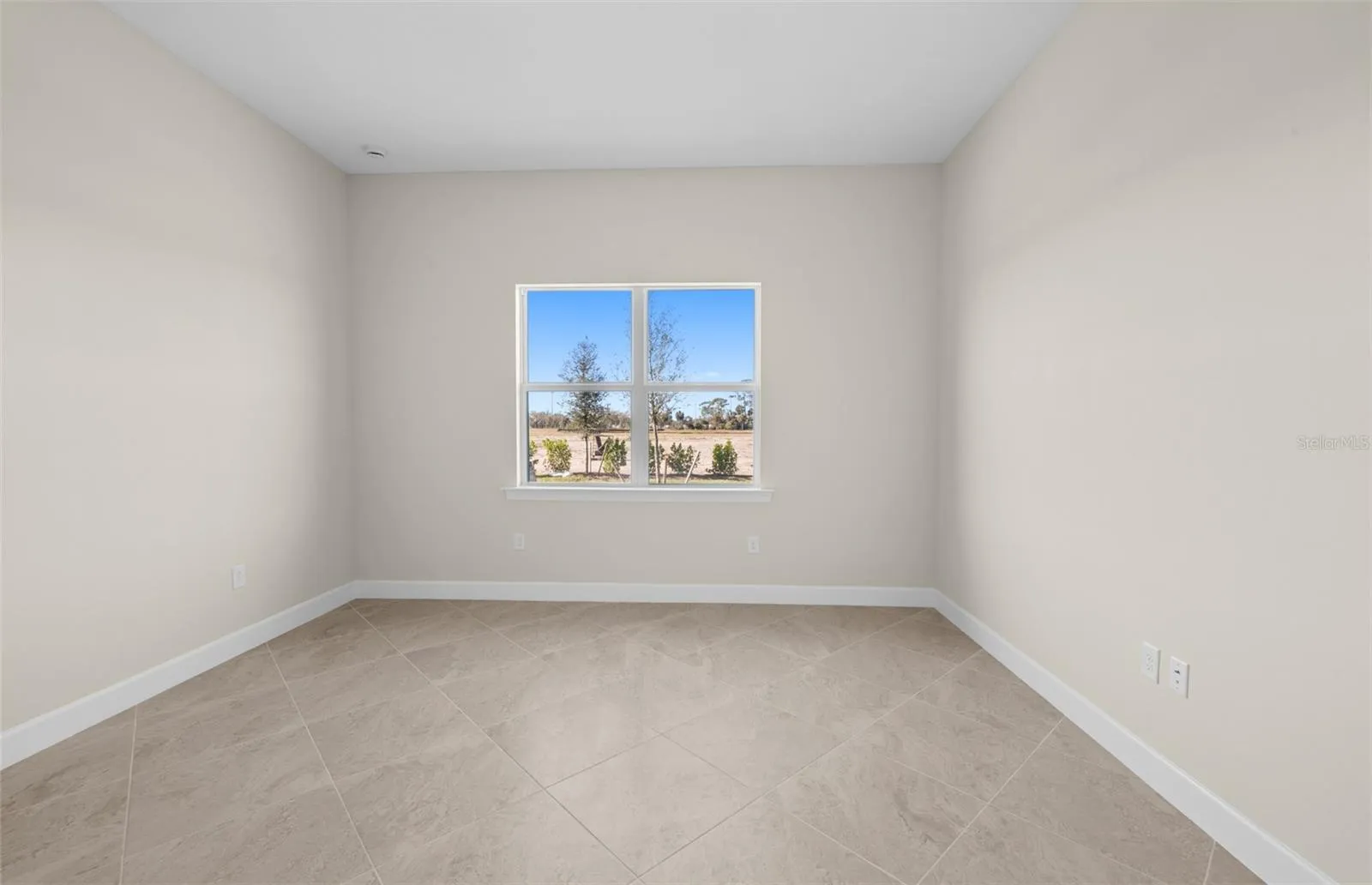 Prestige floorplan, homes may vary.