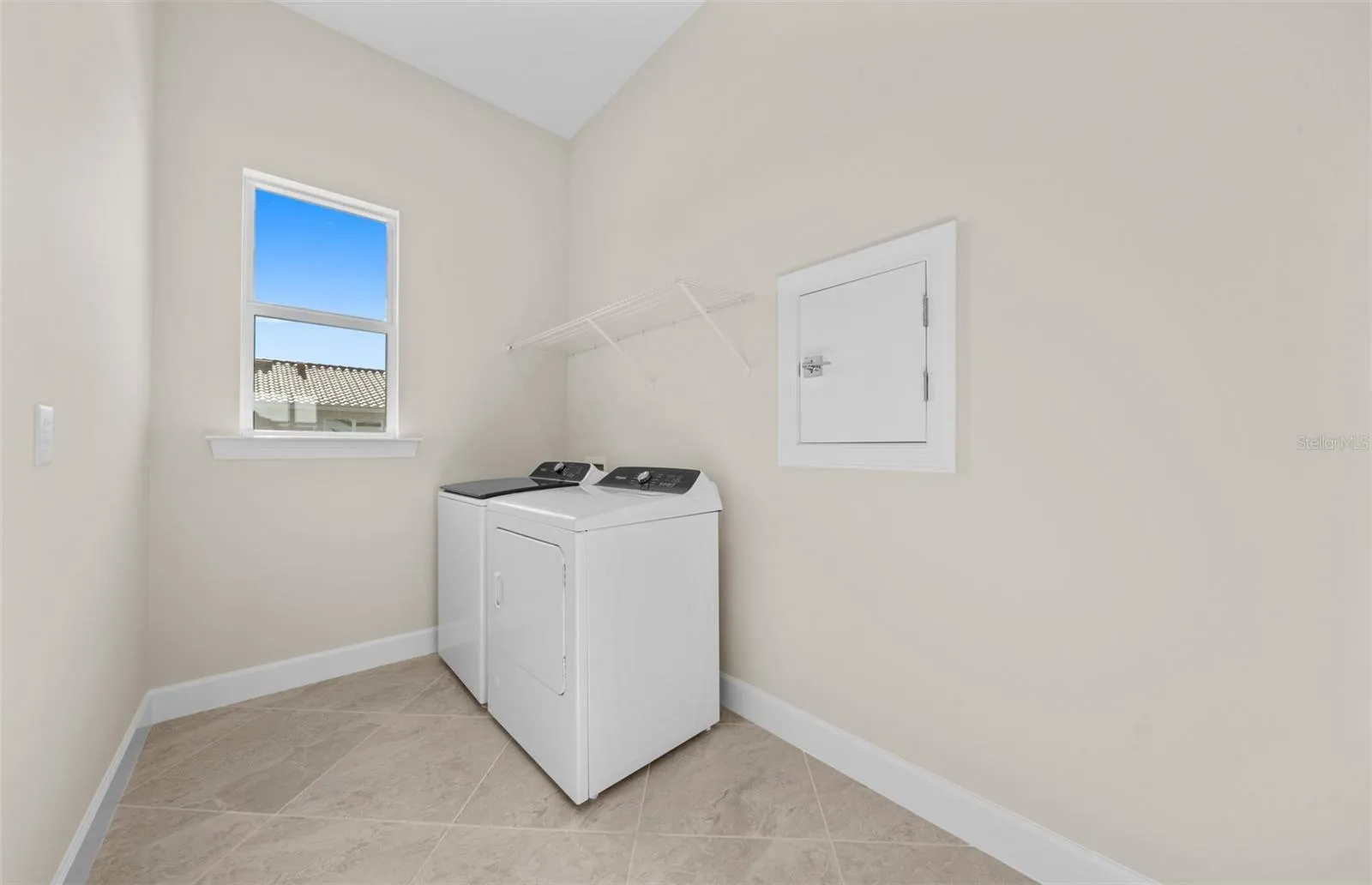 Prestige floorplan, homes may vary.