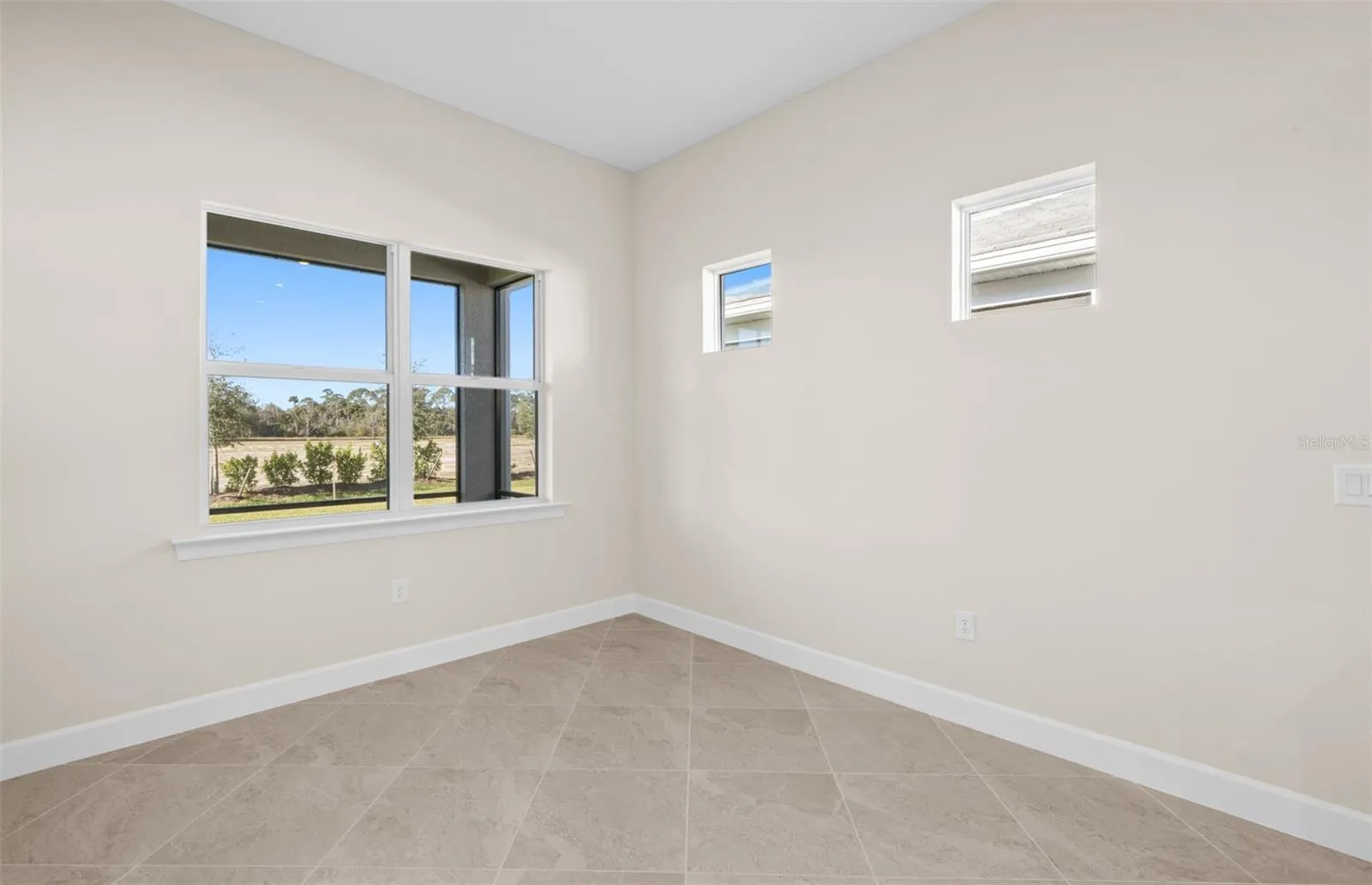 Prestige floorplan, homes may vary.