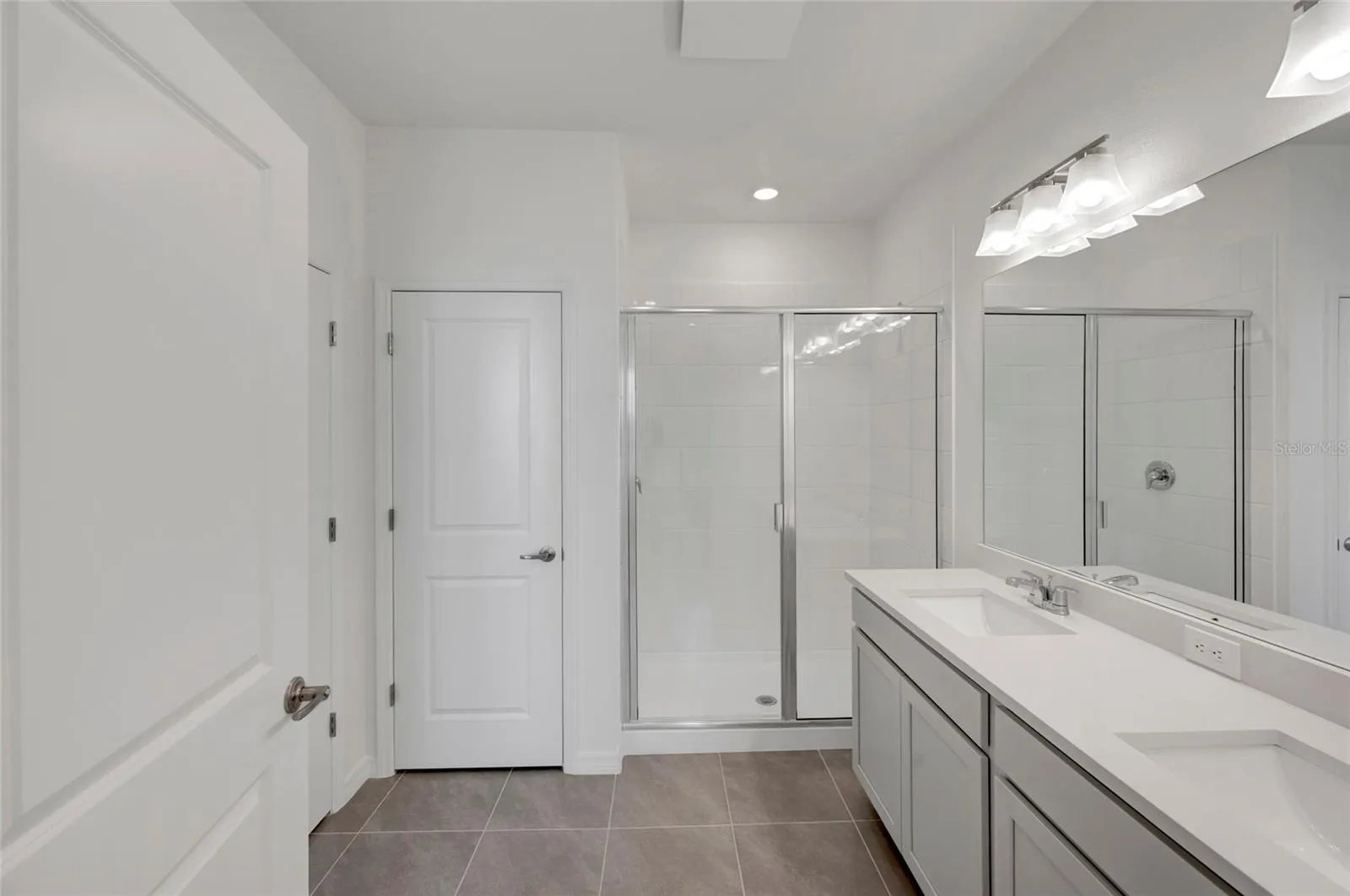 Owner's Bath