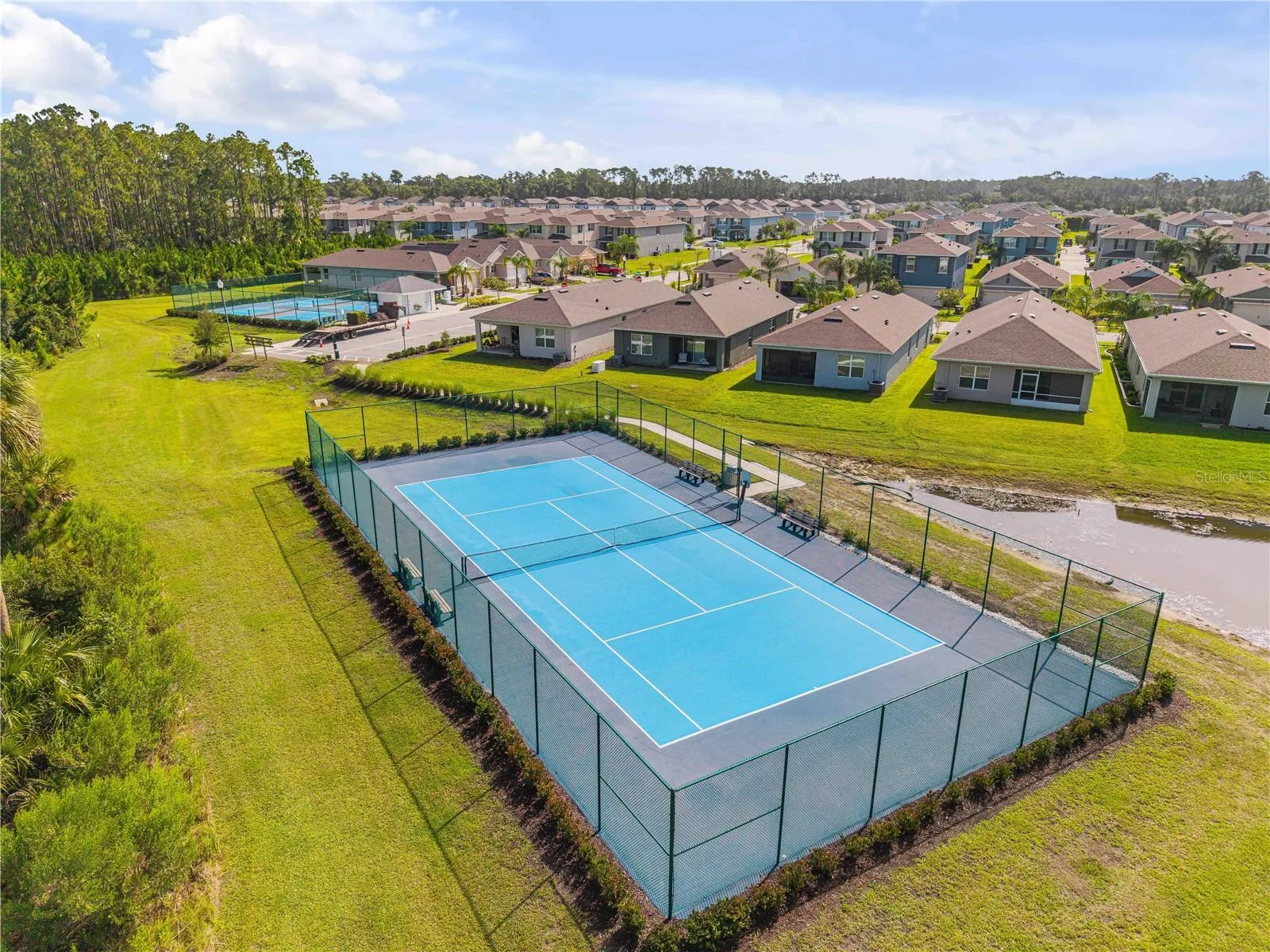 Tennis and pickle ball courts