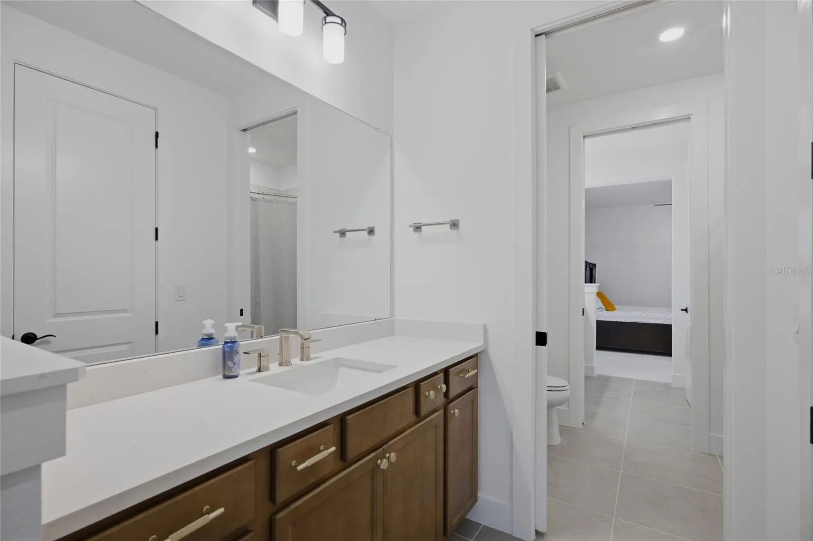 Jack &amp; Jill Bathroom 1 (Separate Vanities)