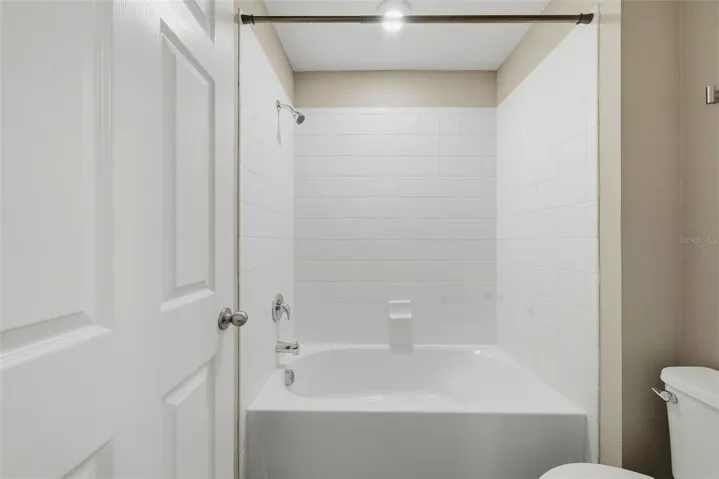 Splish, splash garden tub
