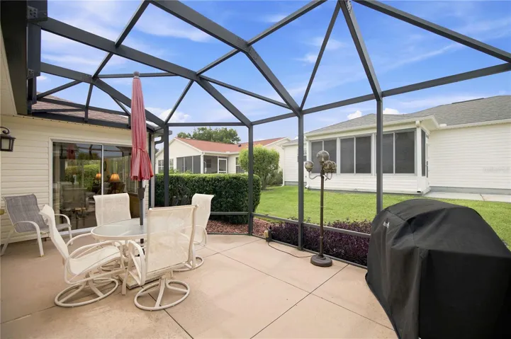 Great Outdoor space for BBQ
