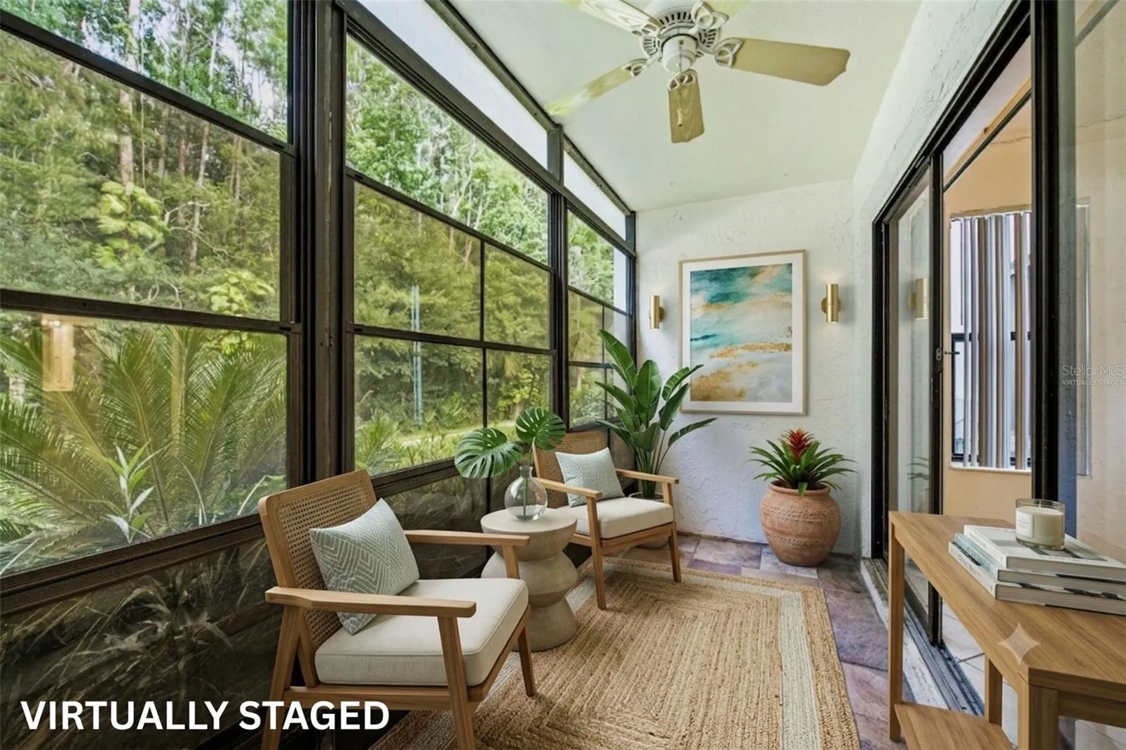 Lanai - VIRTUALLY STAGED