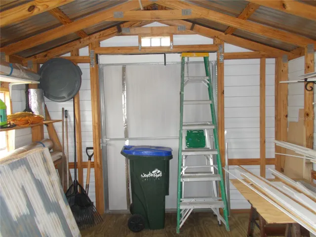 Shed