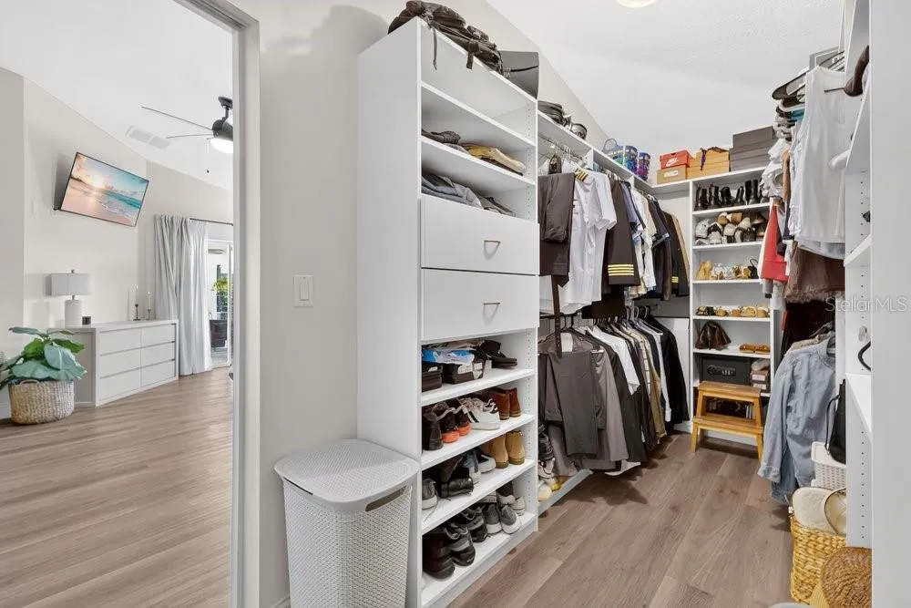 Primary Bed Closet