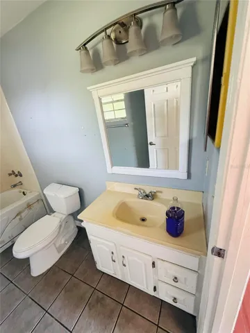 1170