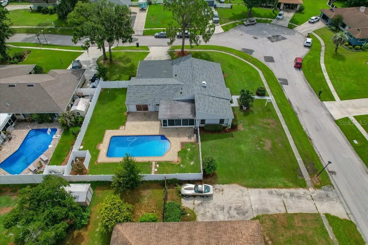 107 Elm Sq S, Lakeland, Florida 33813 — photo 2