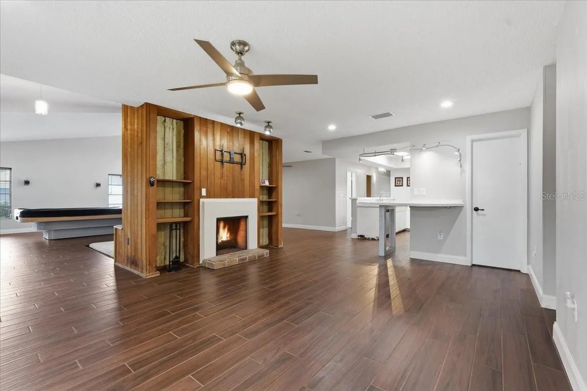 107 Elm Sq S, Lakeland, Florida 33813 — photo 6