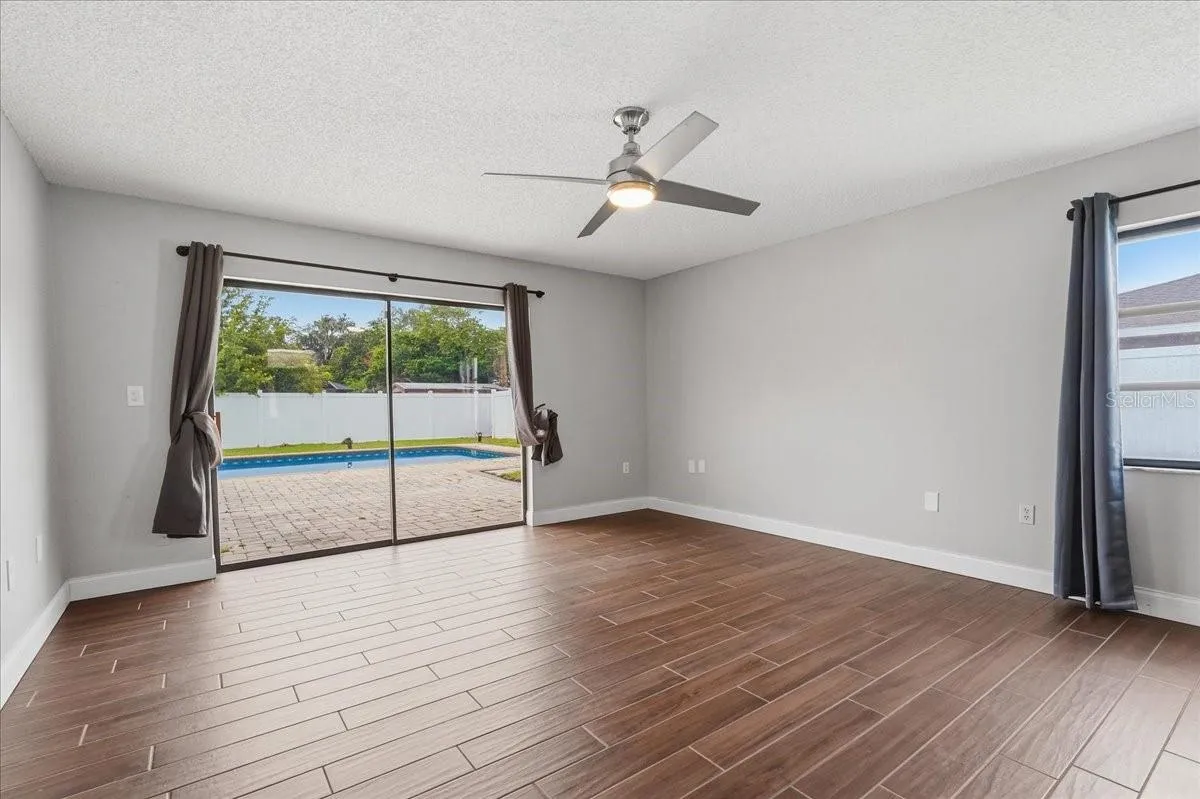 107 Elm Sq S, Lakeland, Florida 33813 — photo 9