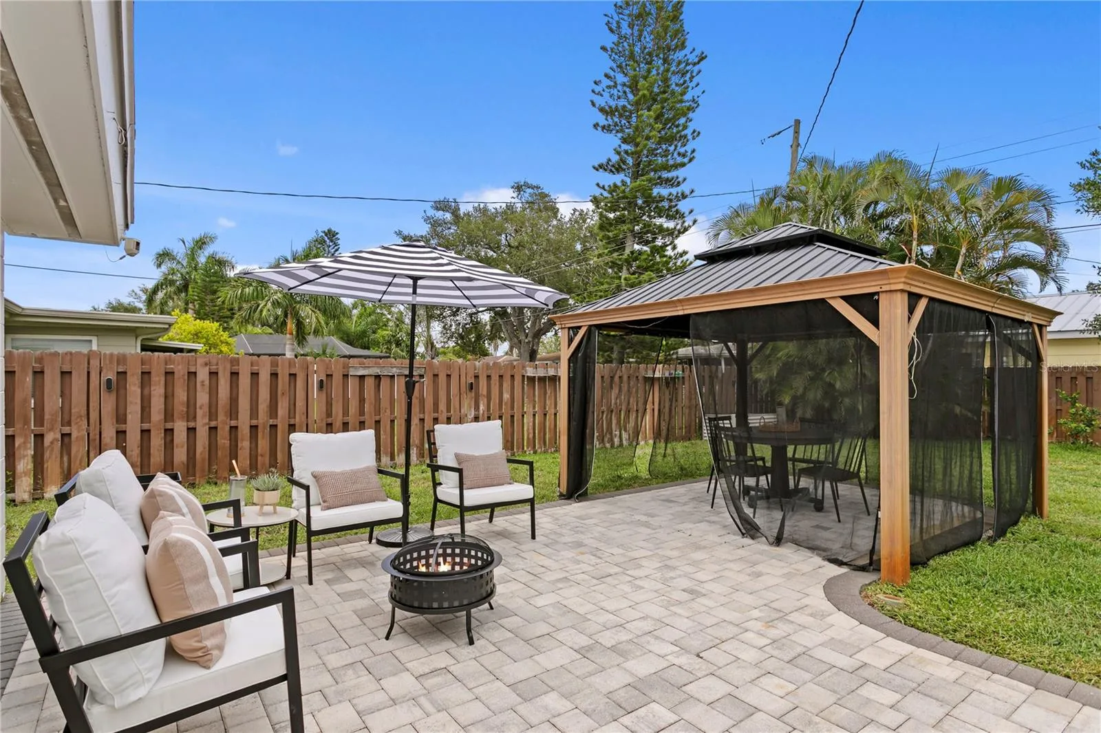 An ideal spot to enjoy family and friends.