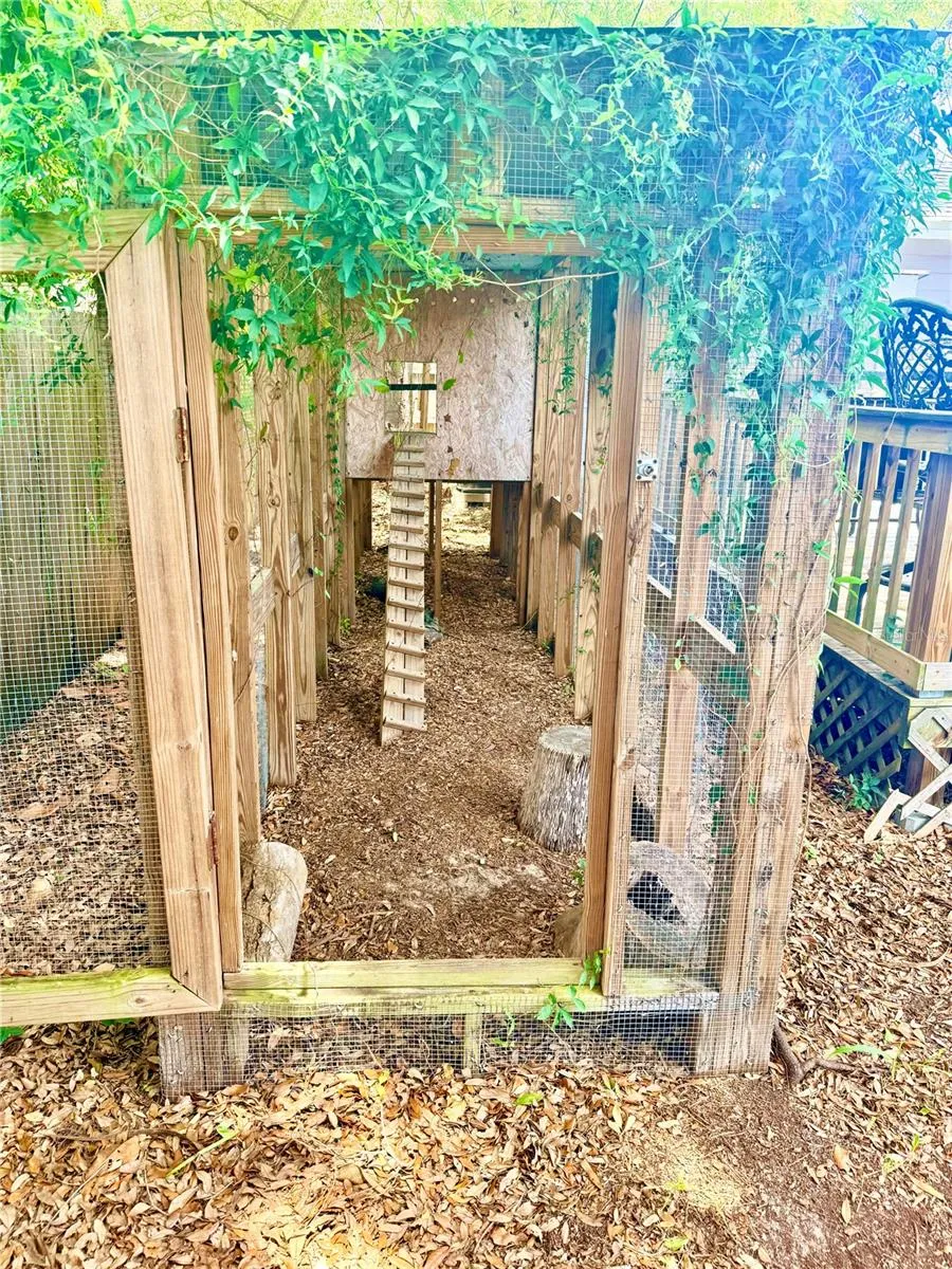 chicken coop