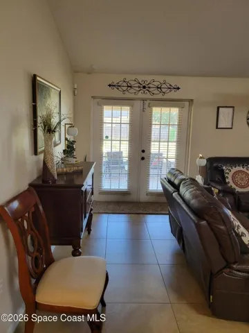 French Doors to the screend back porch