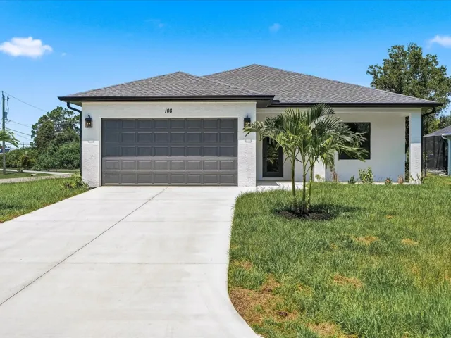 Welcome to 108 Lomas in Rotonda Lakes, Rotonda West, Florida!