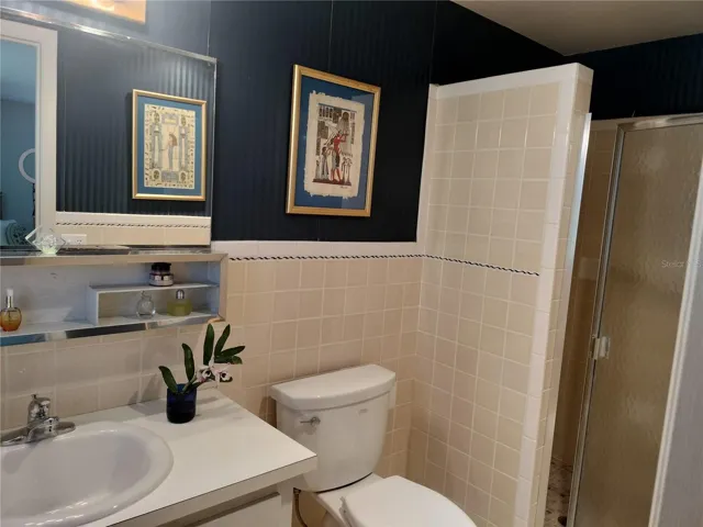 Primary En Suite