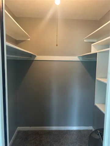 walk in closet