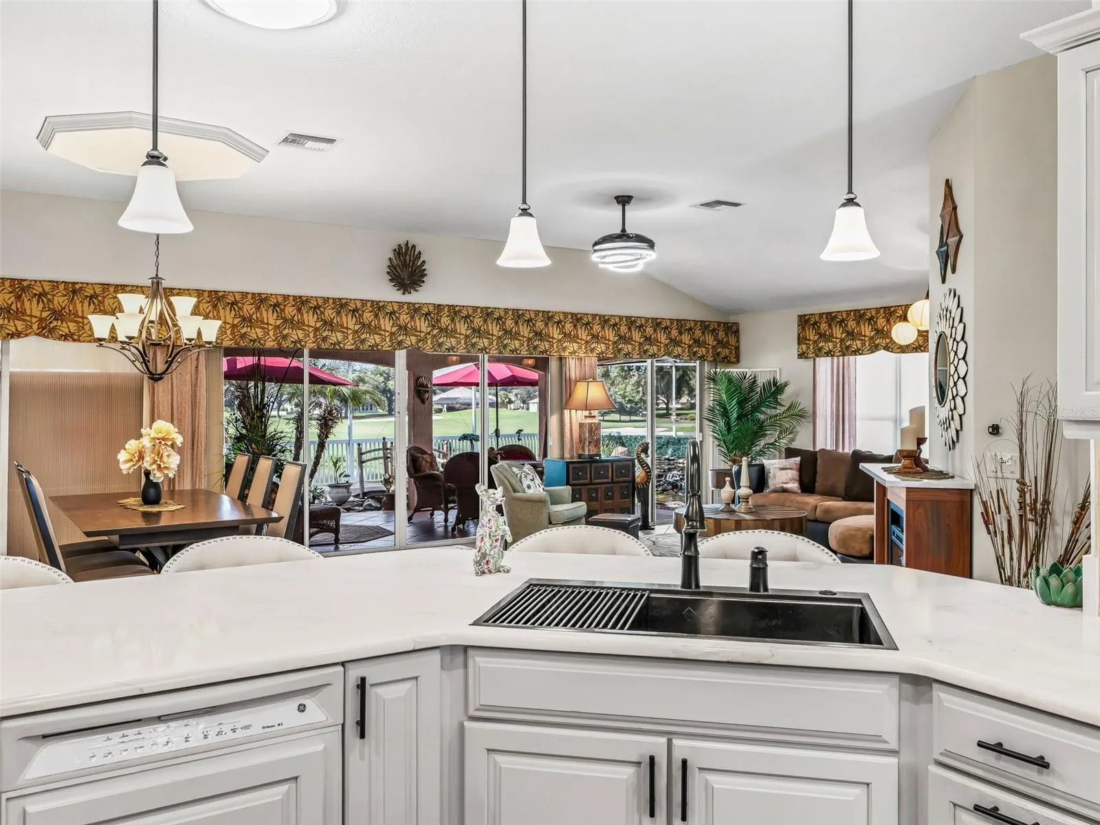 Open Floor Plan. Updated Kitchen