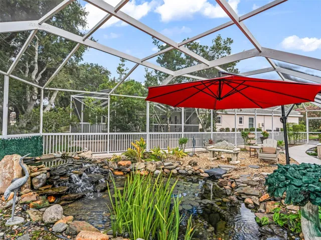 Beautiful nature oasis overlooking the Championship GC