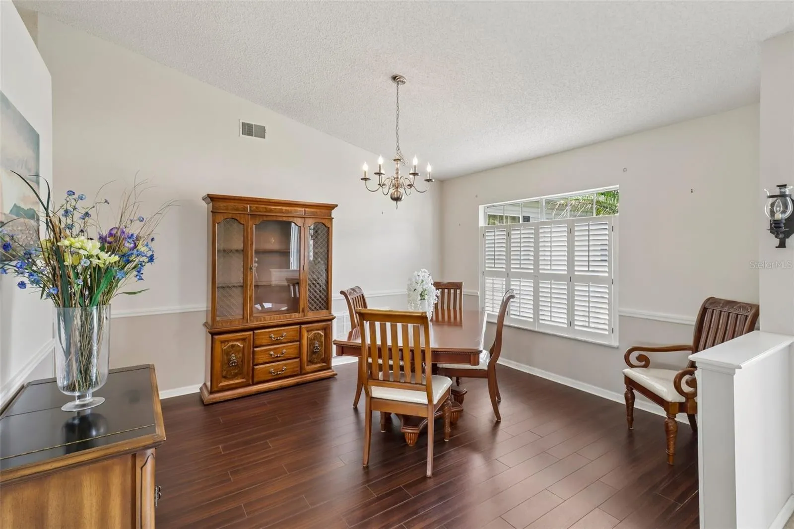 Seperate Dining Room