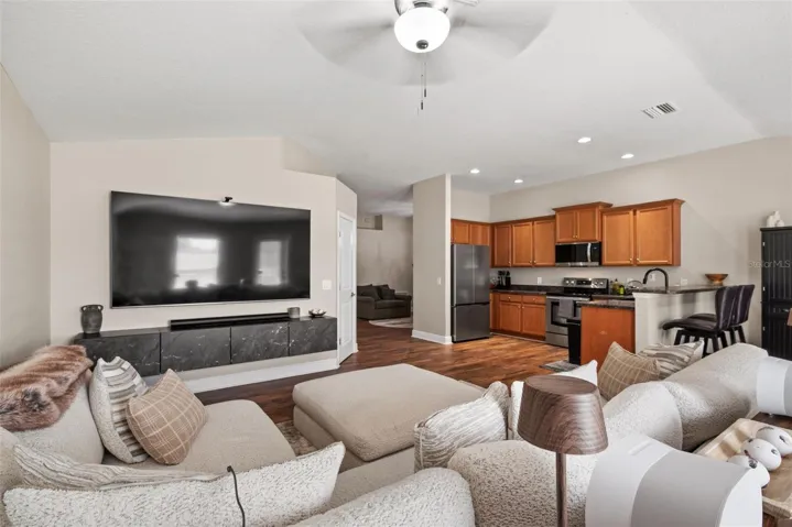 Family & Kitchen open plan