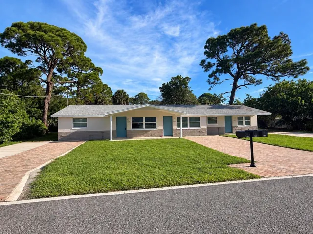 Triplex with own private 2 car parking per unit