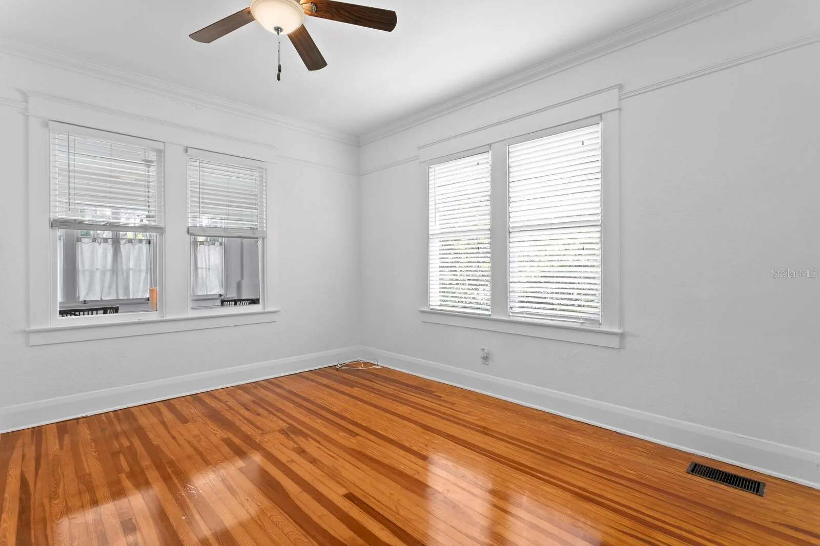 DOWNSTAIRS, FRONT BEDROOM