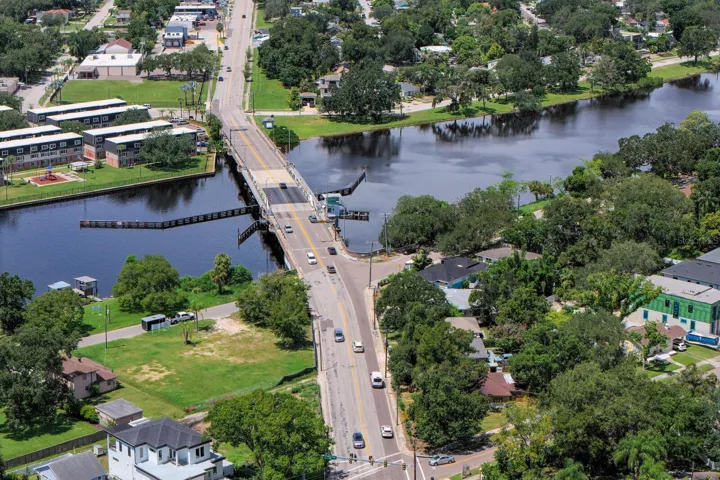 1170