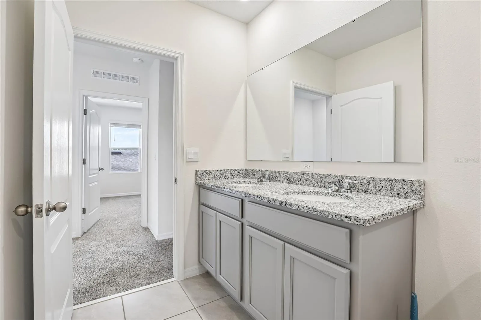 Bathroom 3 - 2nd floor