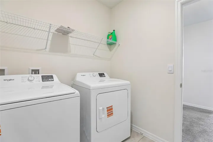 Laundry Room - 2nd floor