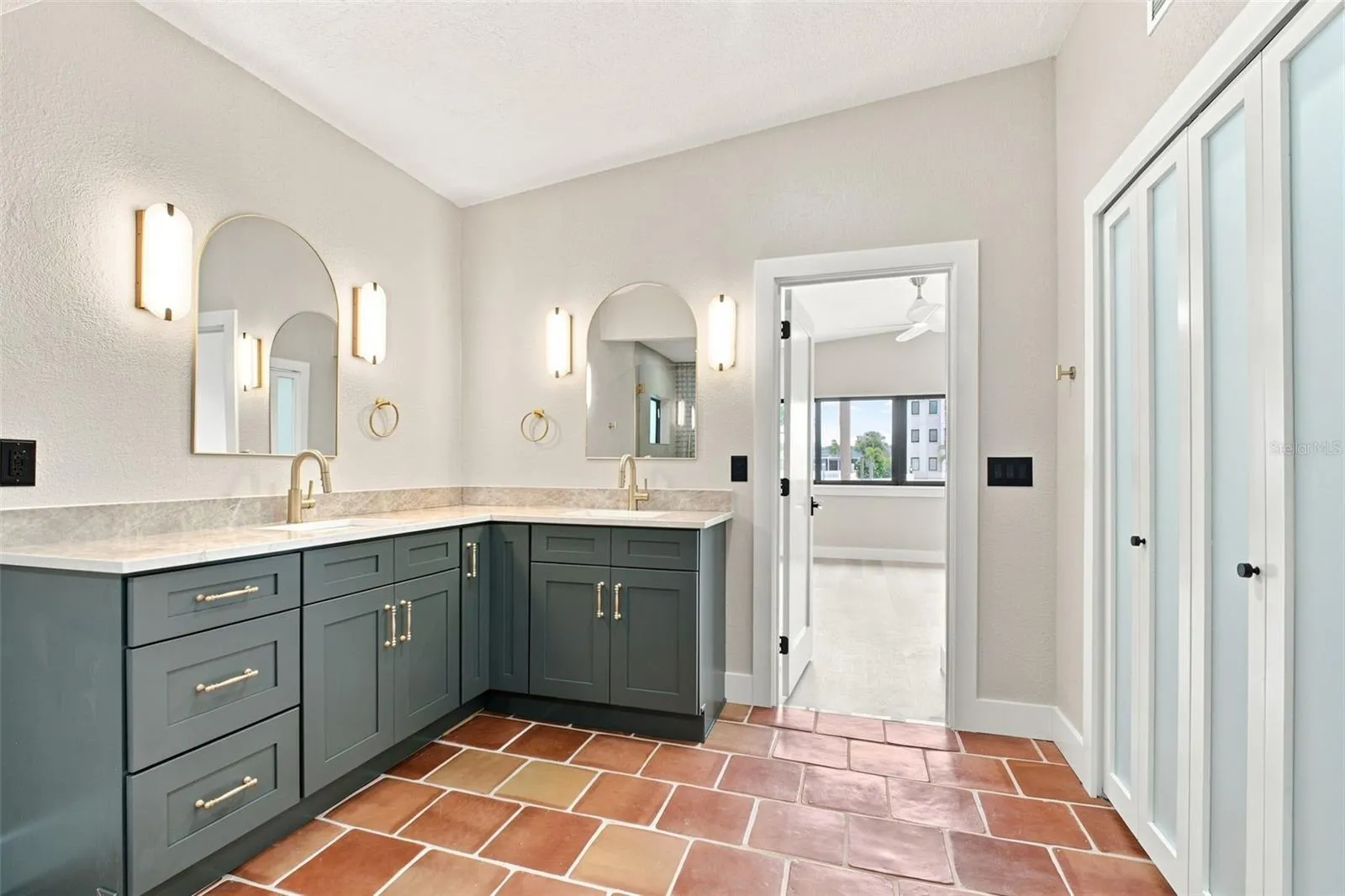 Primary Ensuite with Closet