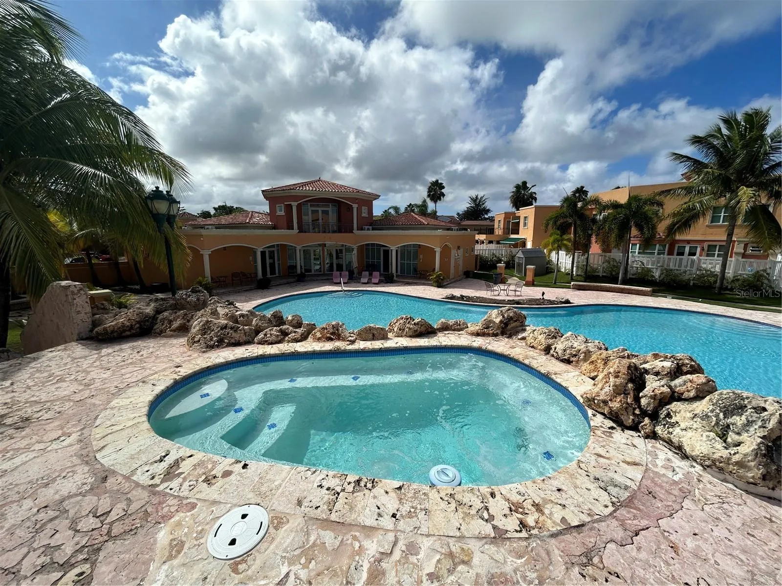 Jacuzzi