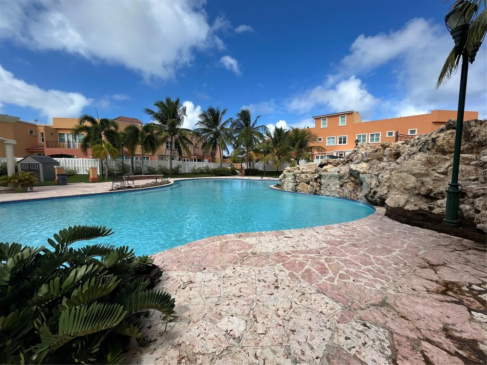 Amenities - resort style Pool