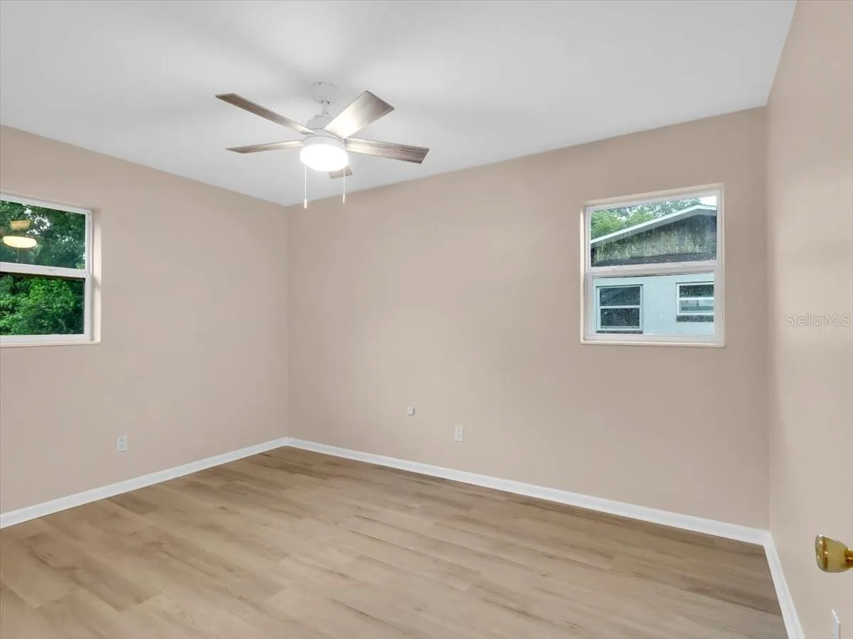 Primary bedroom3
