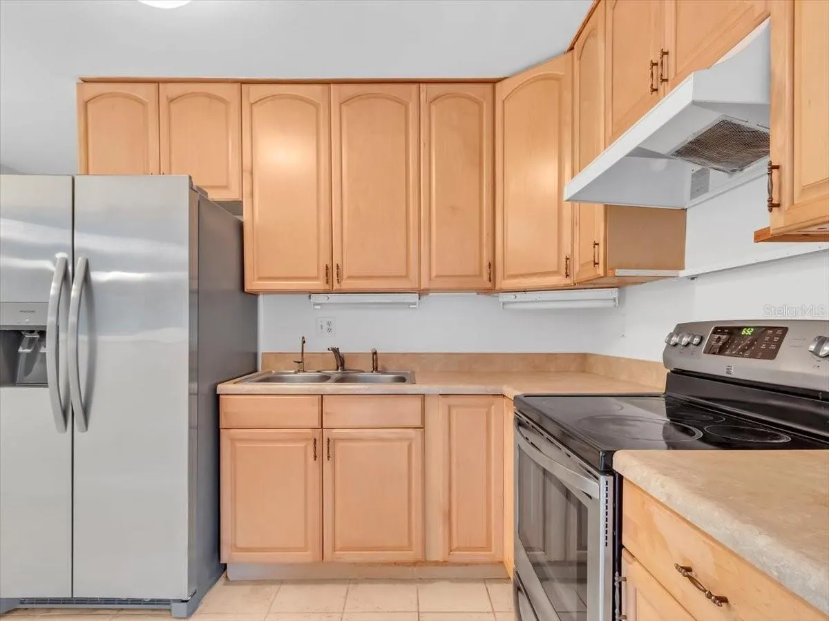 Maple Cabinets , updated appliances