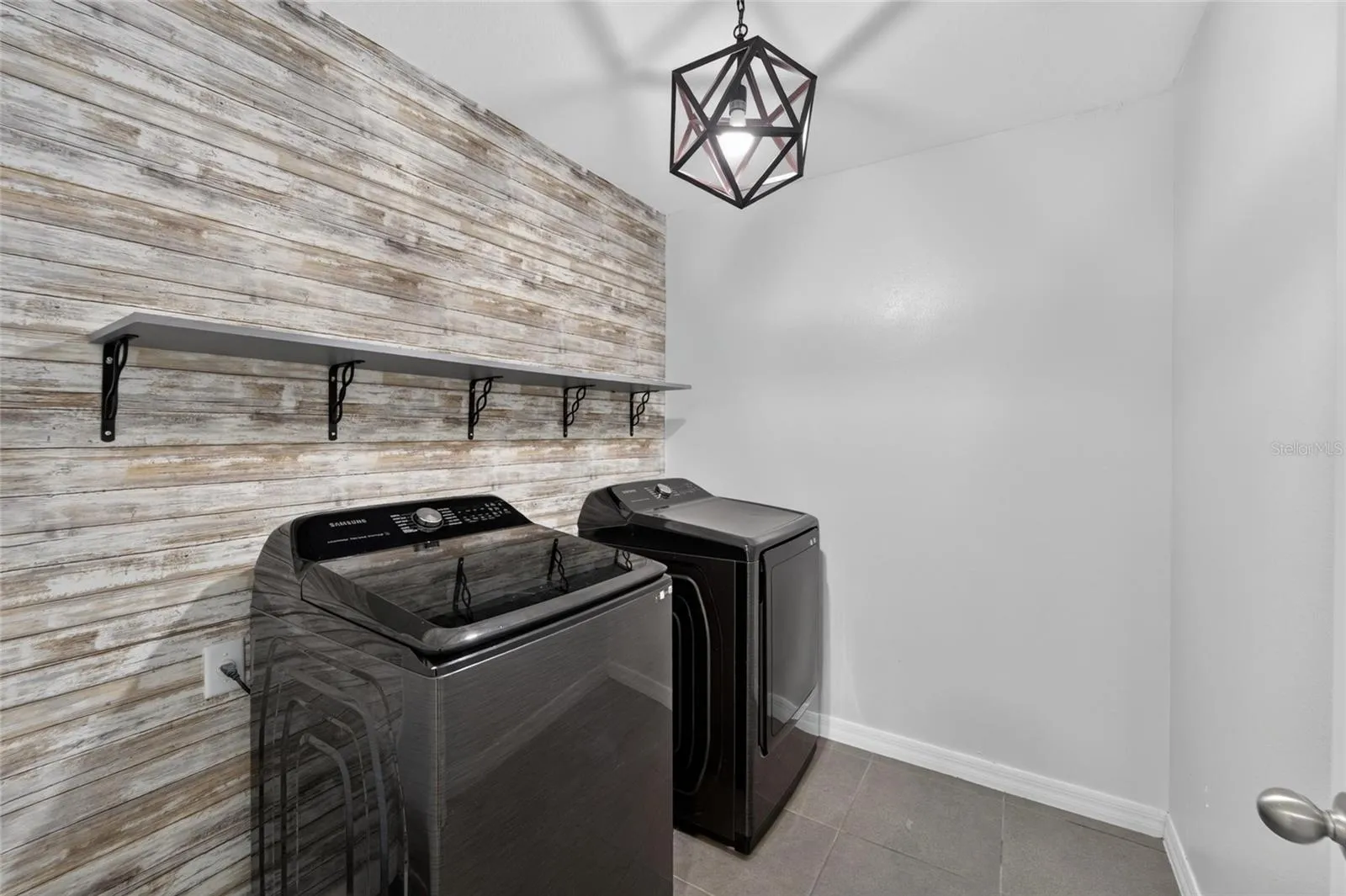 Laundry Room 2nd Floor
