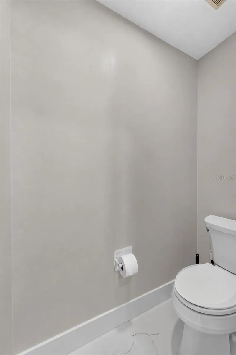 Water closet in primary bathroom