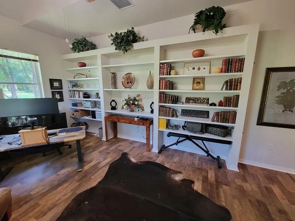 Bedroom 4/Office