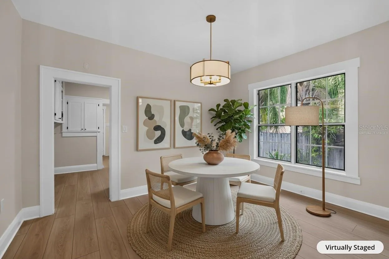 "Virtually Staged" Dining Rm