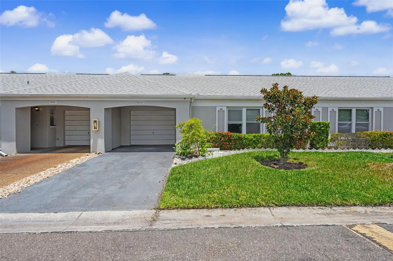 WELCOME TO 8359 Candlewood.  New Roof 2021.