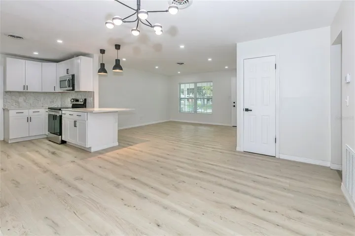 dining / living room