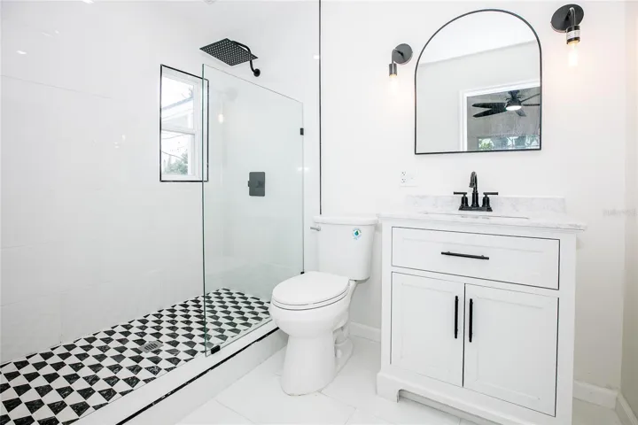 full-bathroom