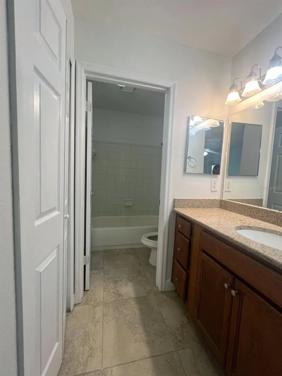 Master Bathroom2