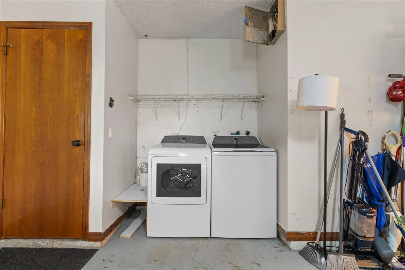 Washer and Dryer do stay in the house