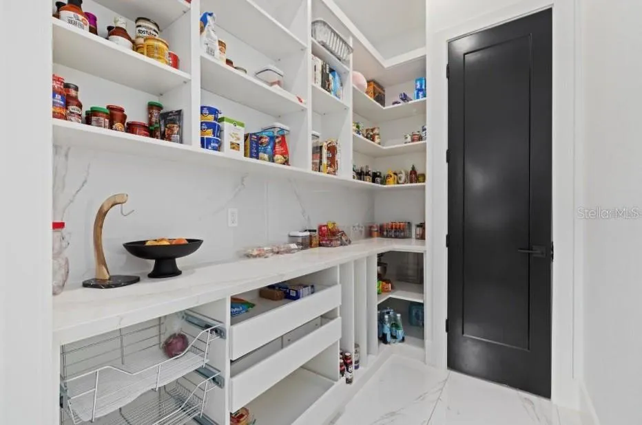 Walk-In Pantry