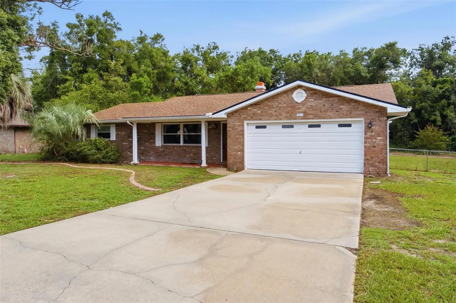 Front view of home